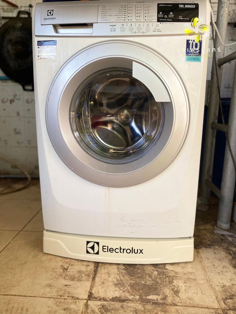 ถอดล้างเครื่องซักผ้าฝาหน้า Electrolux 14 มกราคม 2568 ภาพก่อนล้าง ลำดับที่ 1
