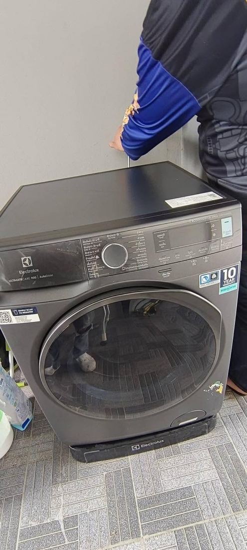 ถอดล้างเครื่องซักผ้าฝาหน้า Electrolux 26 มิถุนายน 2569 ภาพก่อนล้าง ลำดับที่ 7